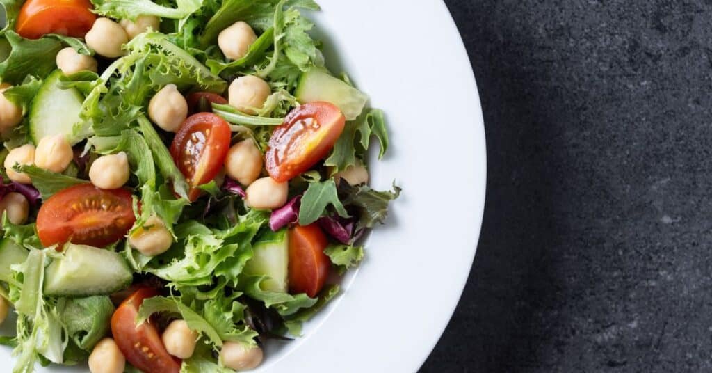 Mediterranean Chickpea Power Salad