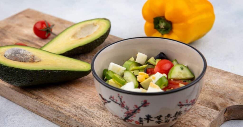 5-Minute Avocado & Egg Bowl