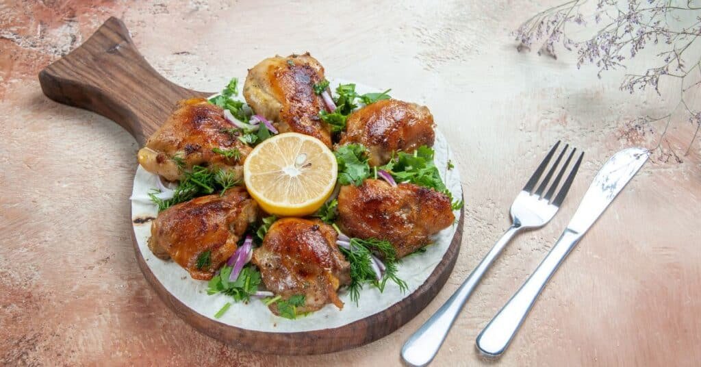 Crispy Lemon Garlic Chicken Thighs